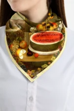 Meyve ve Kuş Desenli Bandana Fular - Görsel 3