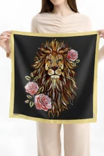 Aslan ve Gül Desenli Bandana Fular - Görsel 3