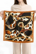 Zincir ve Leopar Desenli Bandana Fular - Görsel 3