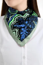 Gece Ormanı Desenli Bandana Fular - Görsel 2