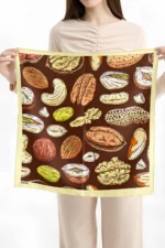 Kuruyemiş Desenli Bandana Fular - Görsel 3