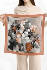 Terrakota Çiçek Desenli Bandana Fular - Görsel 3