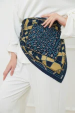 Leopar Çemberi Desenli Bandana Fular - Görsel 3