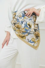 Altın Fırça Desenli Bandana Fular - Görsel 2