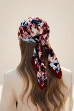 Bordo Bahçe Desenli Bandana Fular - Görsel 2