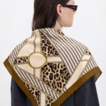 Altın Halka Leopar Desenli Bandana Fular
