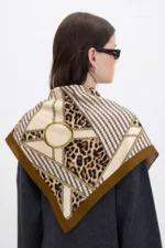 Altın Halka Leopar Desenli Bandana Fular