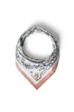 Nakkaş Bahçesi Desenli Bandana Fular - Görsel 5