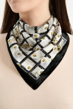 Papatya Zinciri Desenli Bandana Fular - Görsel 2