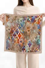 Hatıra Katmanları Desenli Bandana Fular - Görsel 3