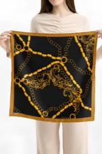 Zincir Şıklığı Desenli Bandana Fular - Görsel 3
